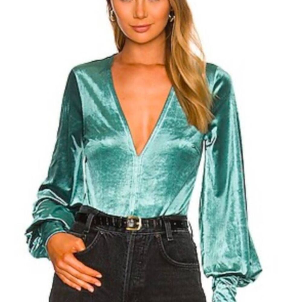 Anthro Bardot Byrony Teal Green stretch Velvet balloon long sleeve bodysuit M 6